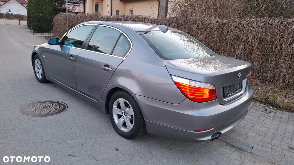 BMW Seria 5 525i - 3