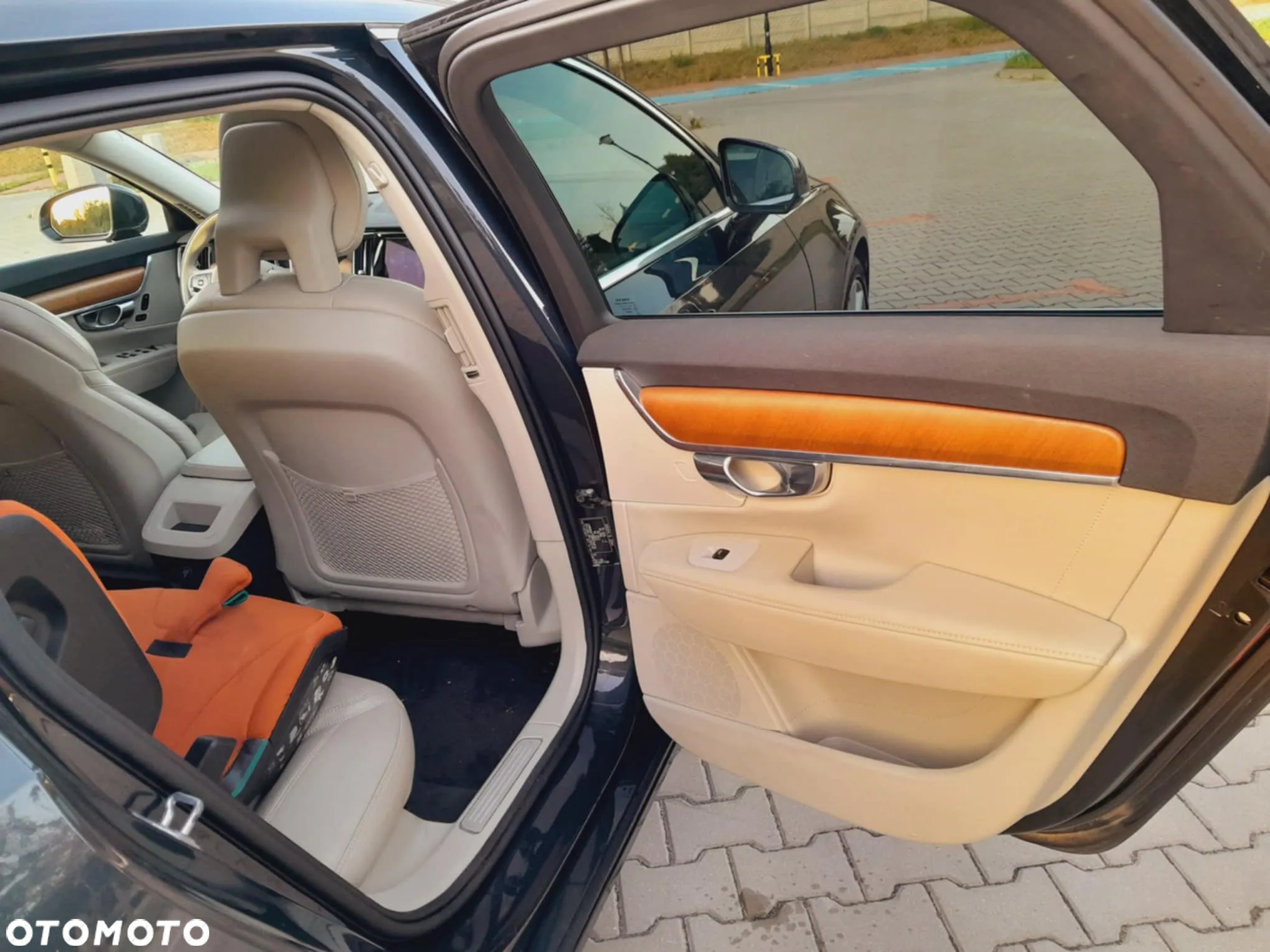 Volvo V90 D4 AWD Geartronic Inscription - 10