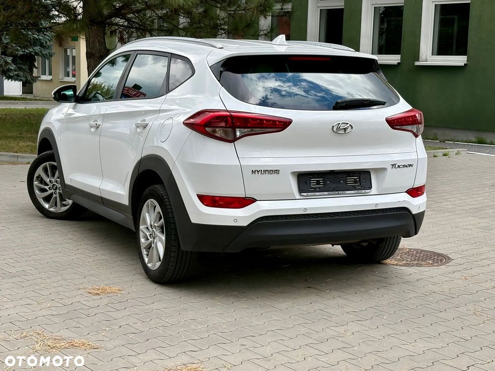 Hyundai Tucson blue 1.7 CRDi 2WD Trend - 4