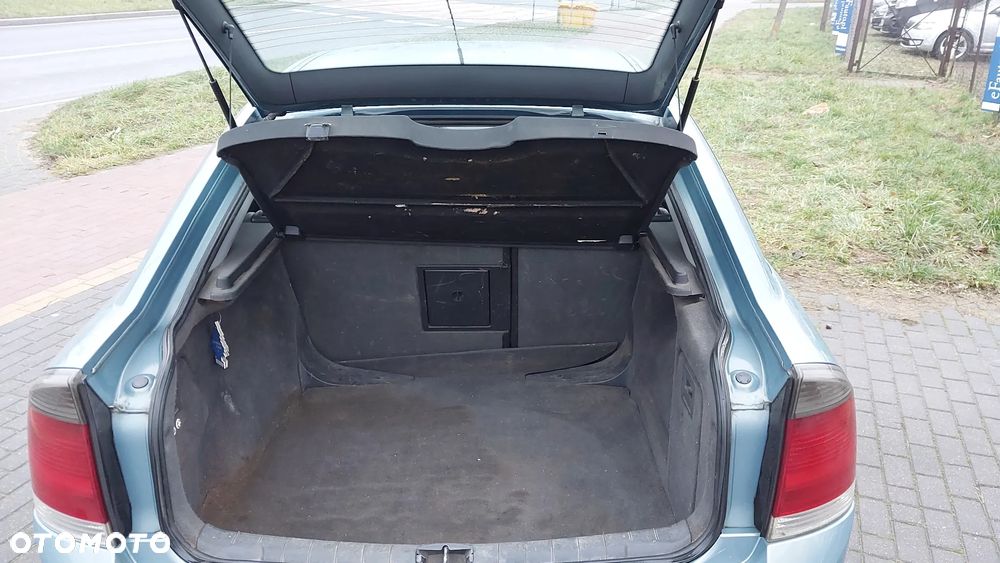 Opel Vectra 2.2 Sport / GTS - 12