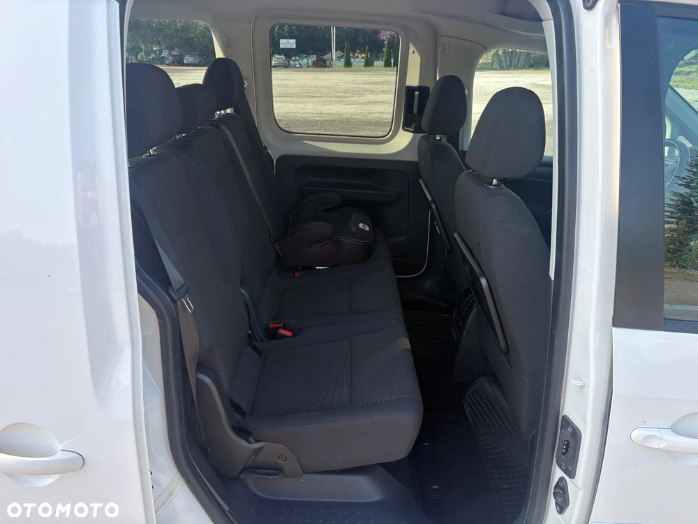 Volkswagen Caddy - 15