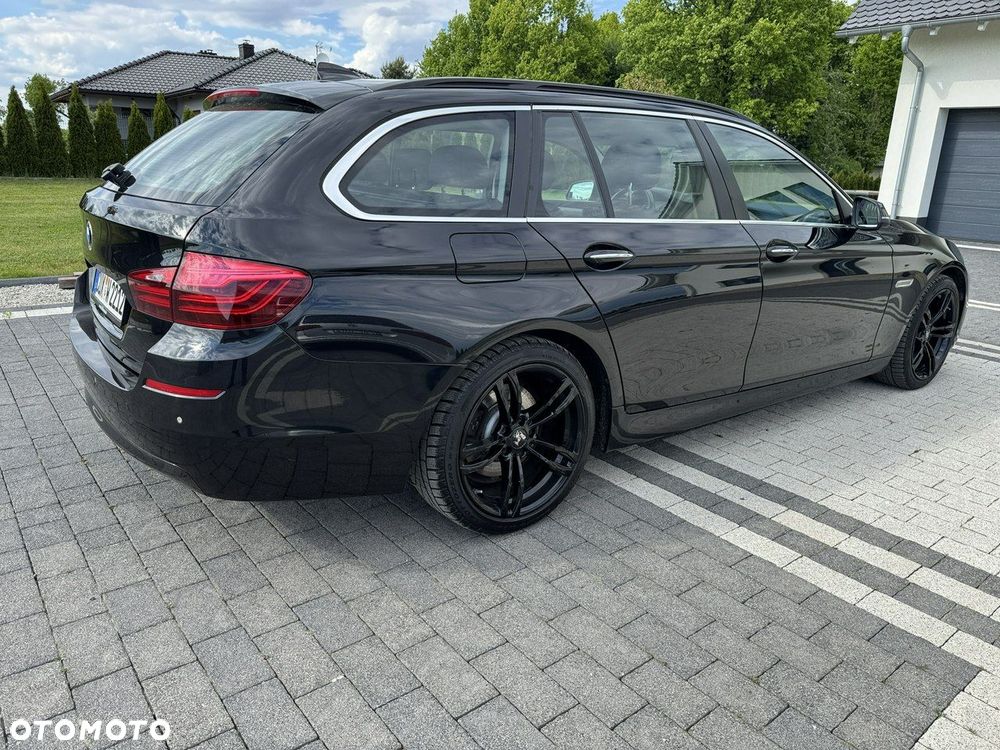 BMW Seria 5 520d - 12
