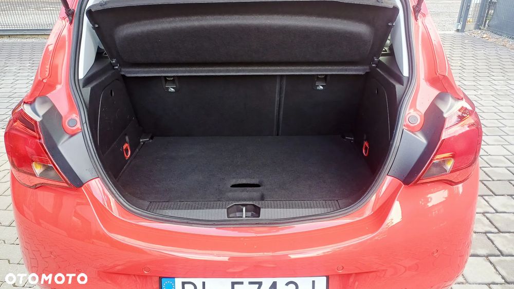 Opel Corsa 1.4 16V Color Edition - 9