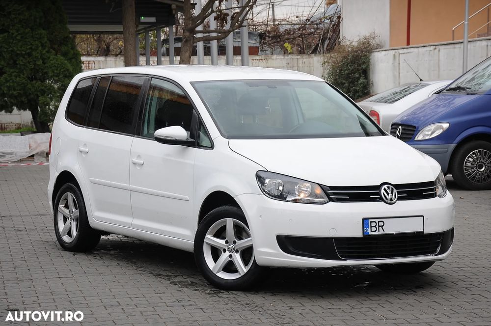 Volkswagen Touran 2.0 TDI DSG Comfortline - 1