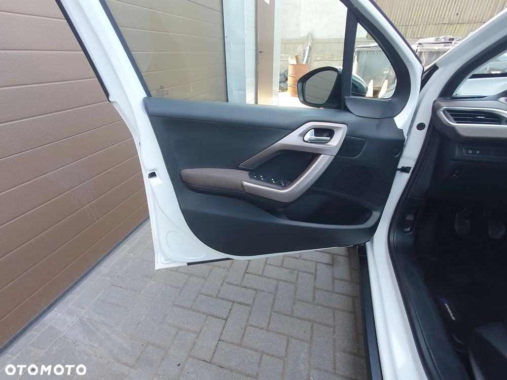Peugeot 2008 - 24