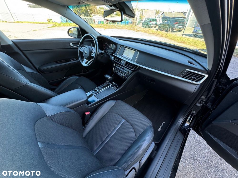 Kia Optima 1.6 CRDI SCR L DCT - 17