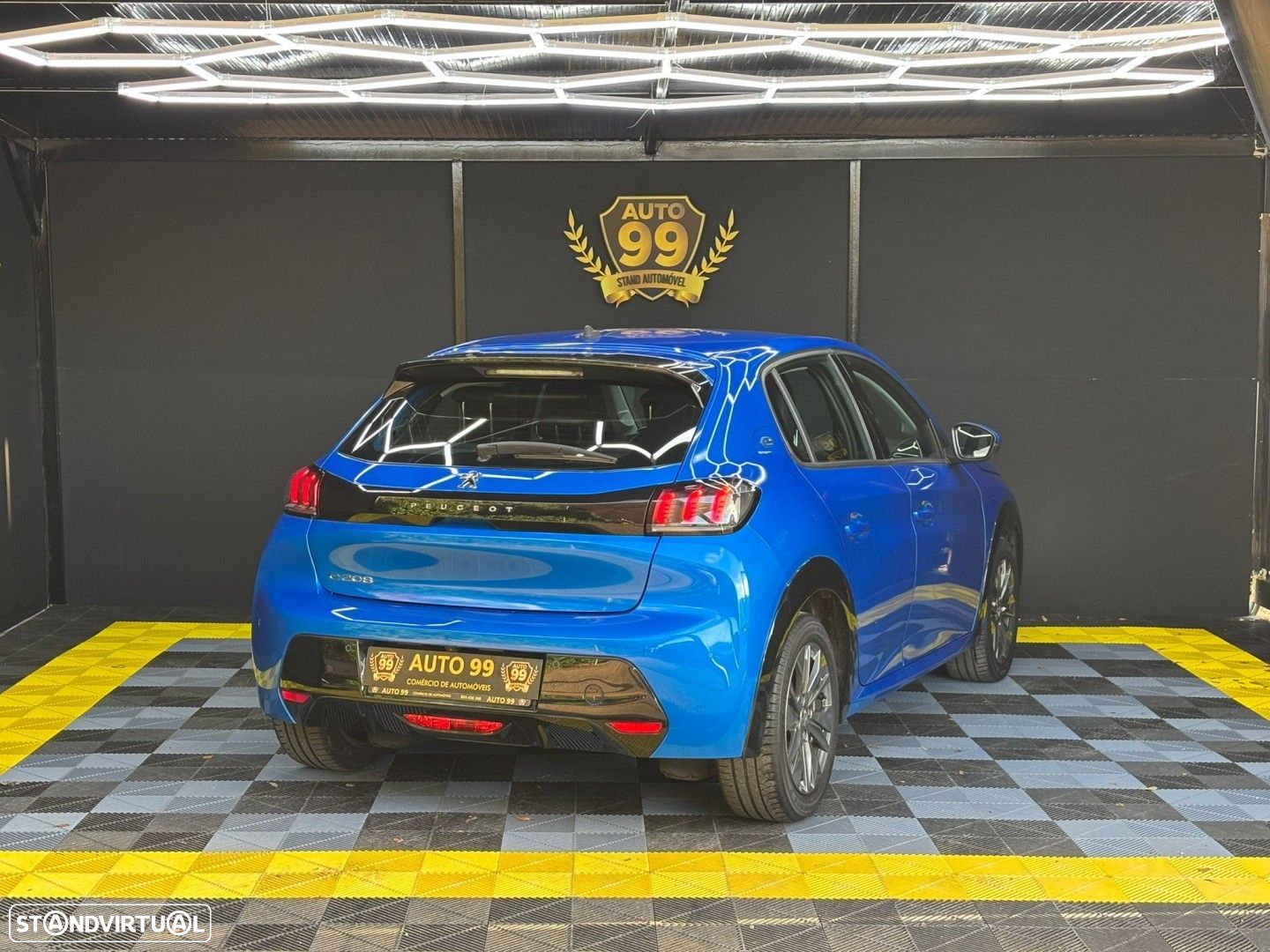 Peugeot e-208 50 kWh Allure - 3