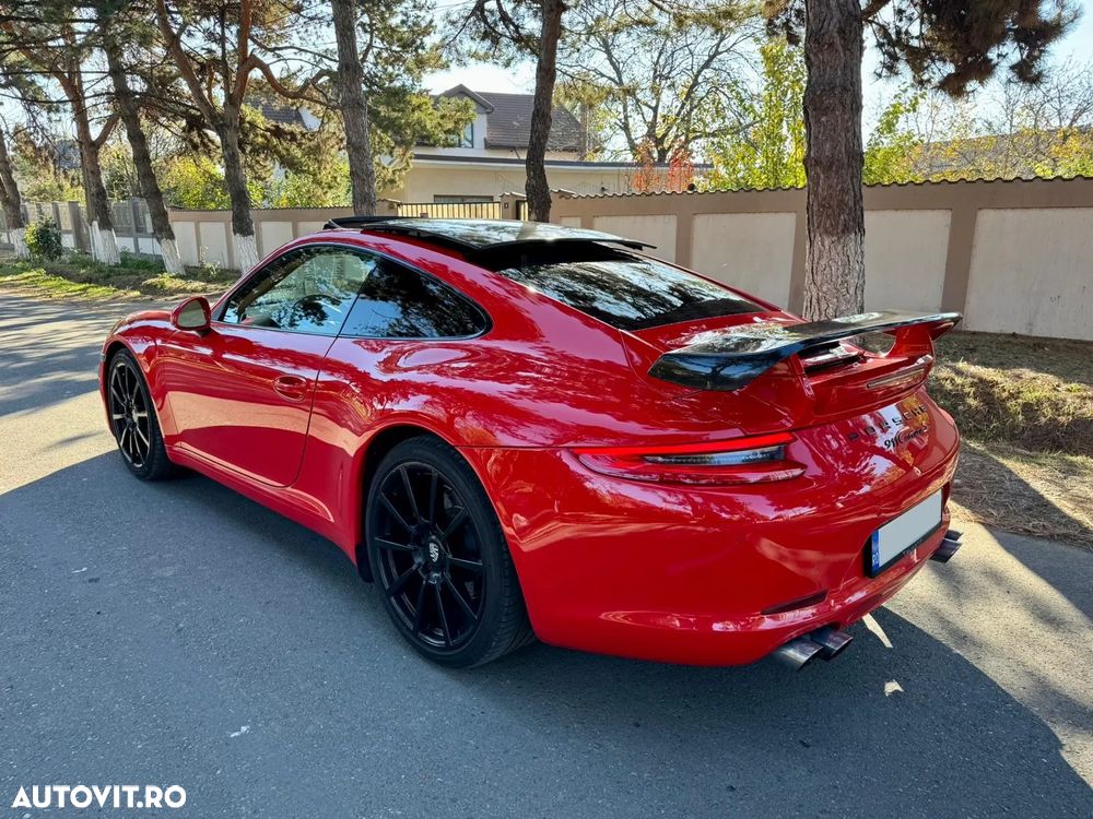 Porsche 911 Carrera PDK - 3