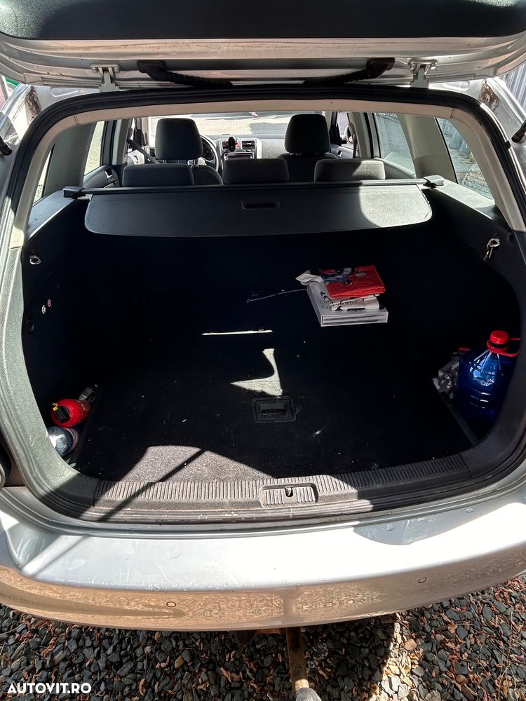 Volkswagen Golf 1.9 TDI BlueMotion Comfortline - 8