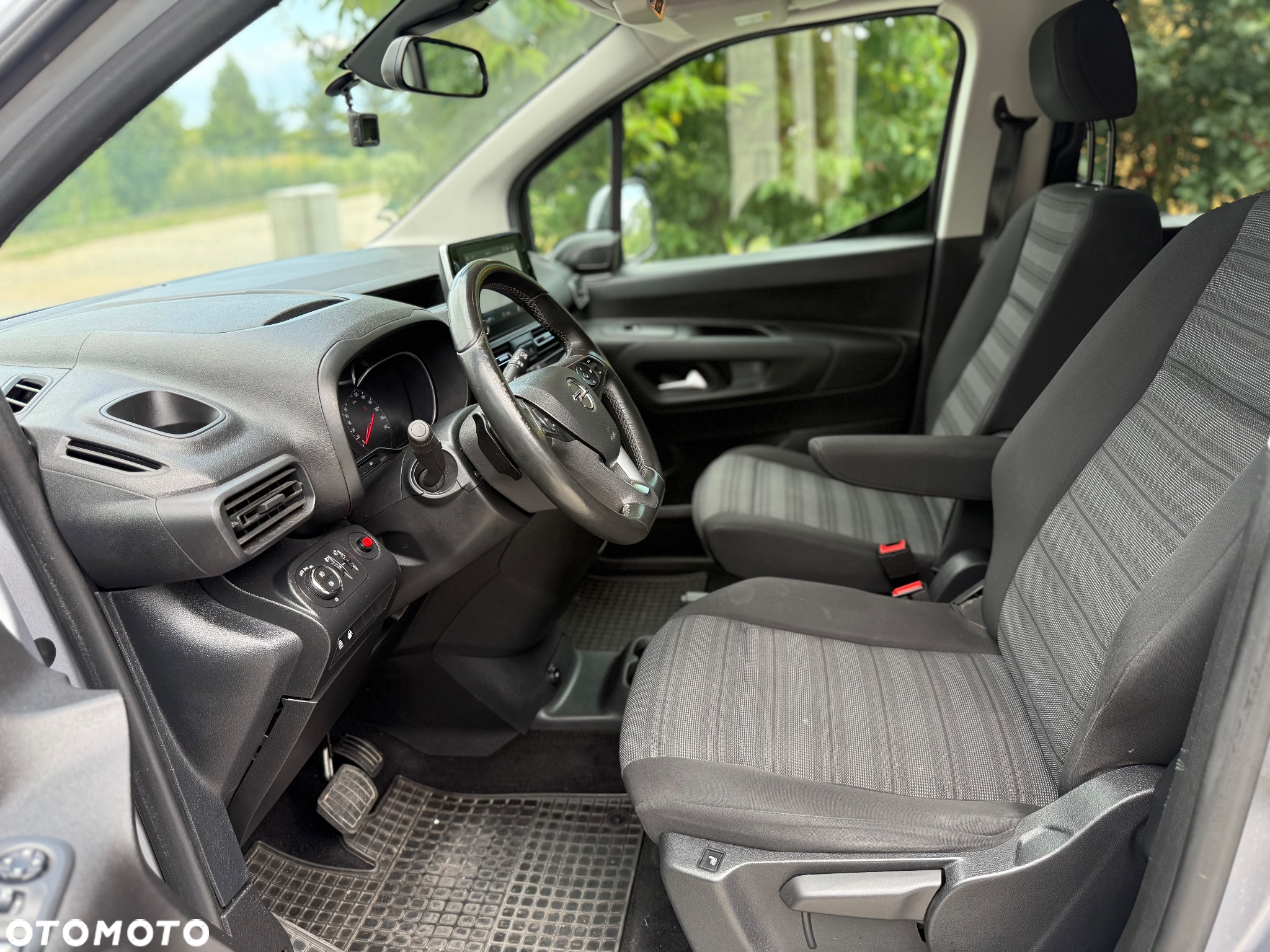 Opel Combo Life 1.5 D Automatik Start/Stop Innovation - 16