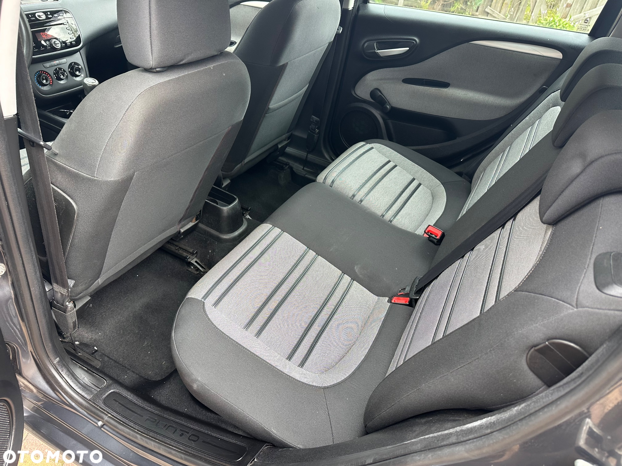 Fiat Punto 1.4 Easy S&S Euro6 - 10