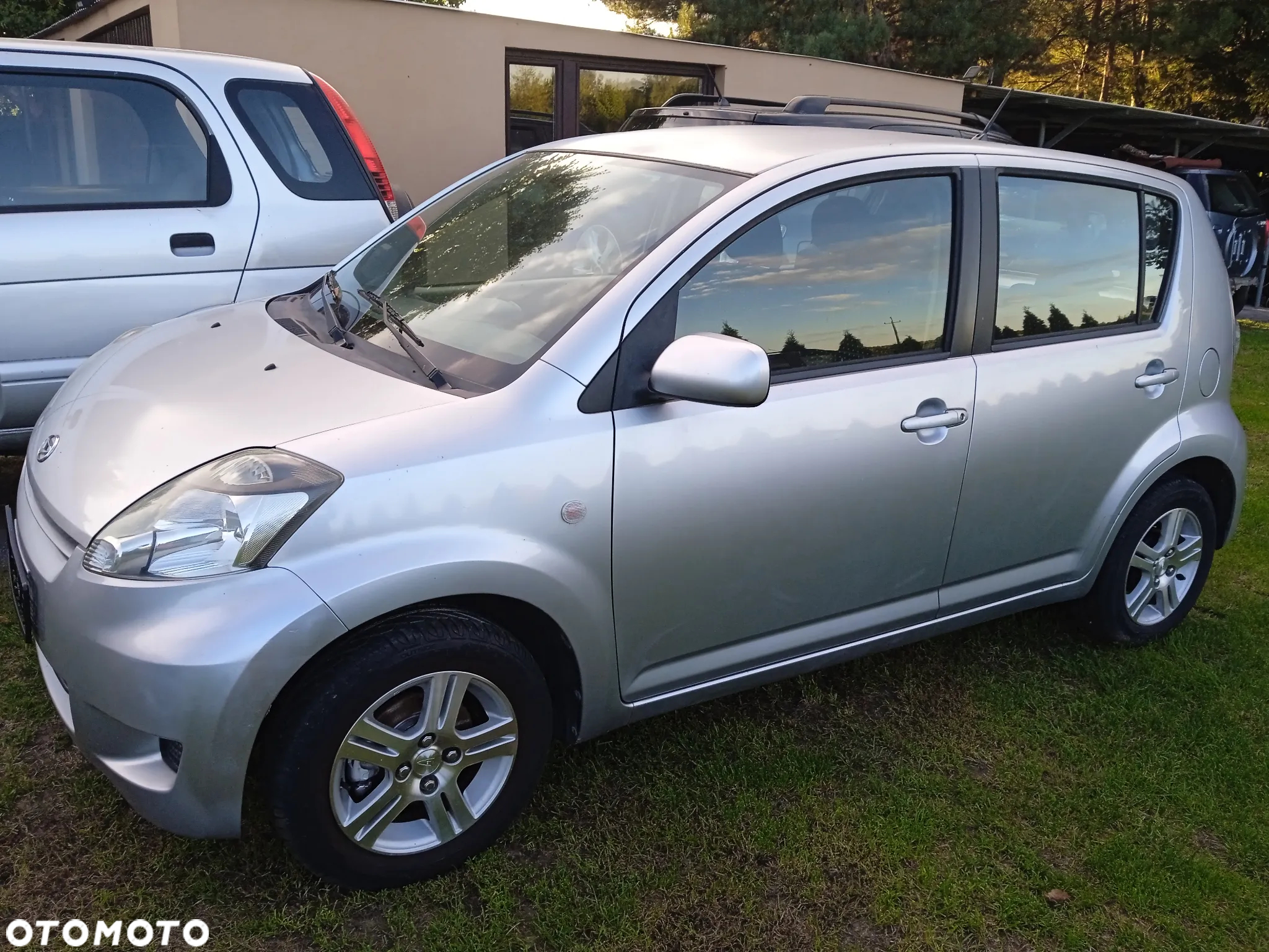 Daihatsu Sirion 1.3 - 3