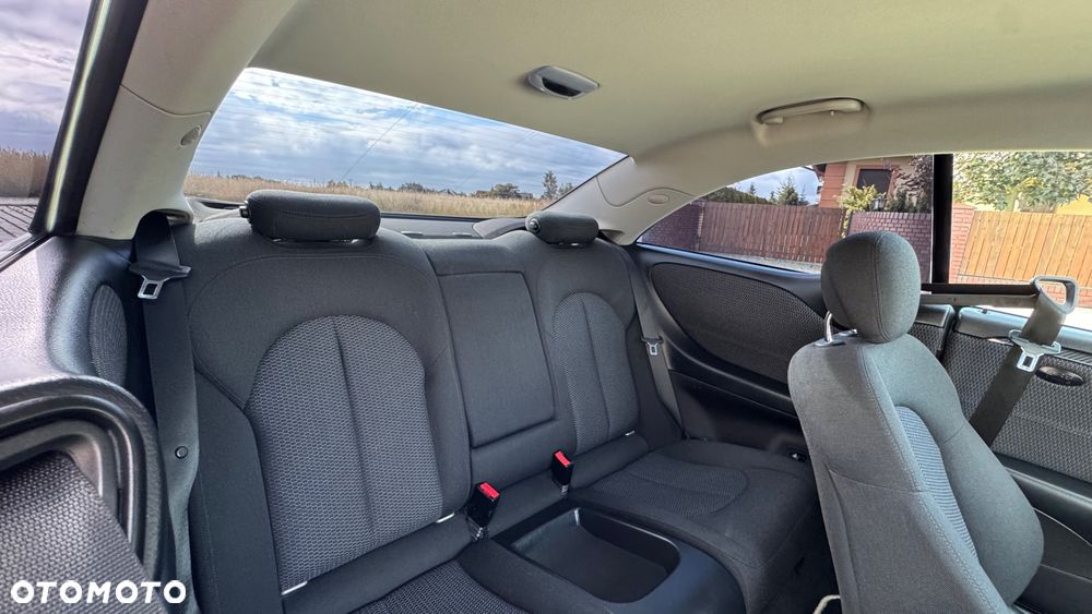 Mercedes-Benz CLK - 29