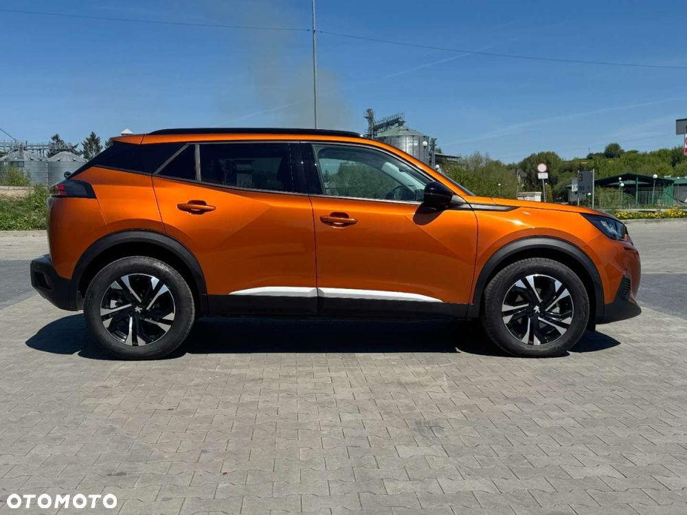 Peugeot 2008 - 11