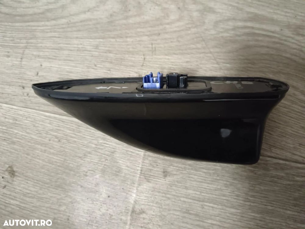 ANTENA GPS TOYOTA C HR 2016-2023 - 2