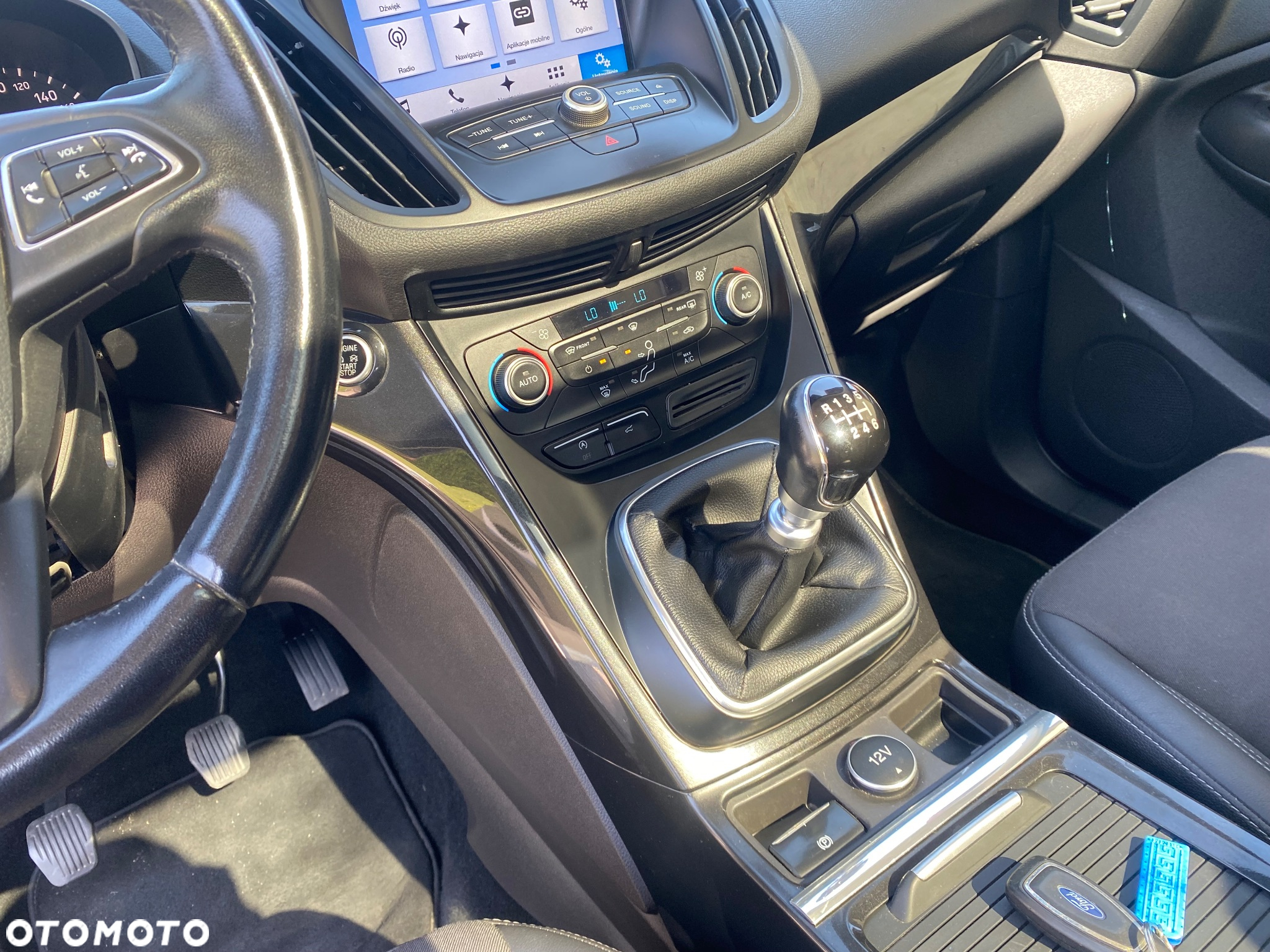 Ford Kuga 2.0 TDCi 4WD Titanium - 29