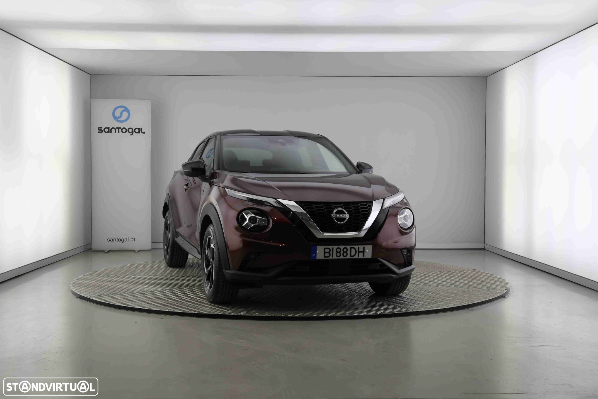 Nissan Juke 1.0 DIG-T N-Connecta NAV.+TwoTone NC - 2