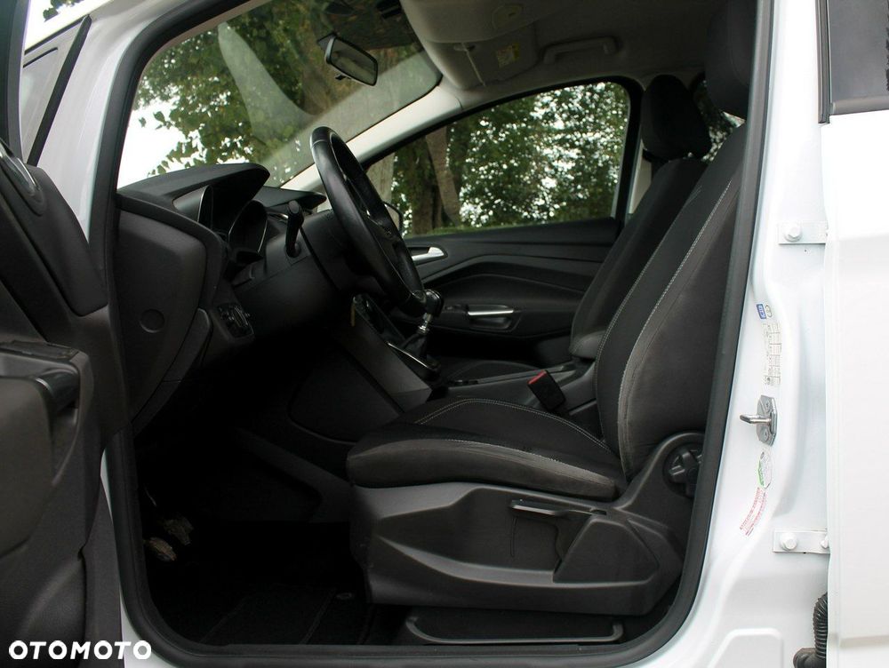 Ford C-MAX - 16