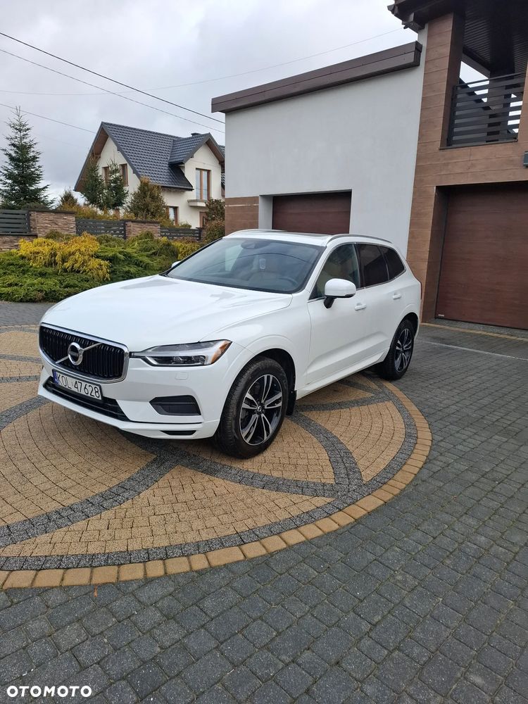 Volvo XC 60 T6 AWD Geartronic Momentum - 1