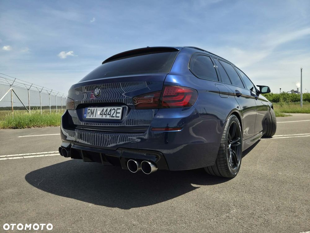 BMW Seria 5 535d Sport-Aut - 35