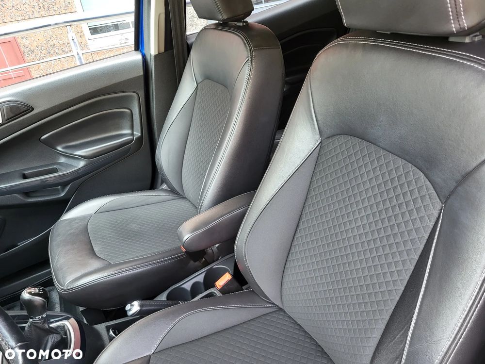 Ford EcoSport - 27