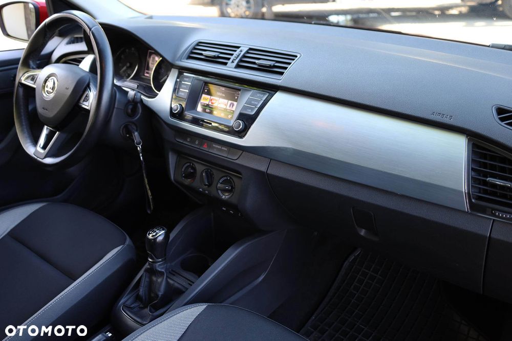 Skoda Fabia 1.0 Ambition - 29