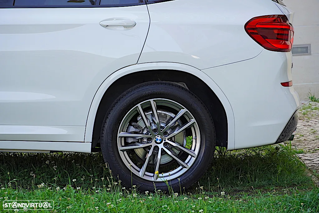 BMW X3 20 d xDrive Pack M - 6