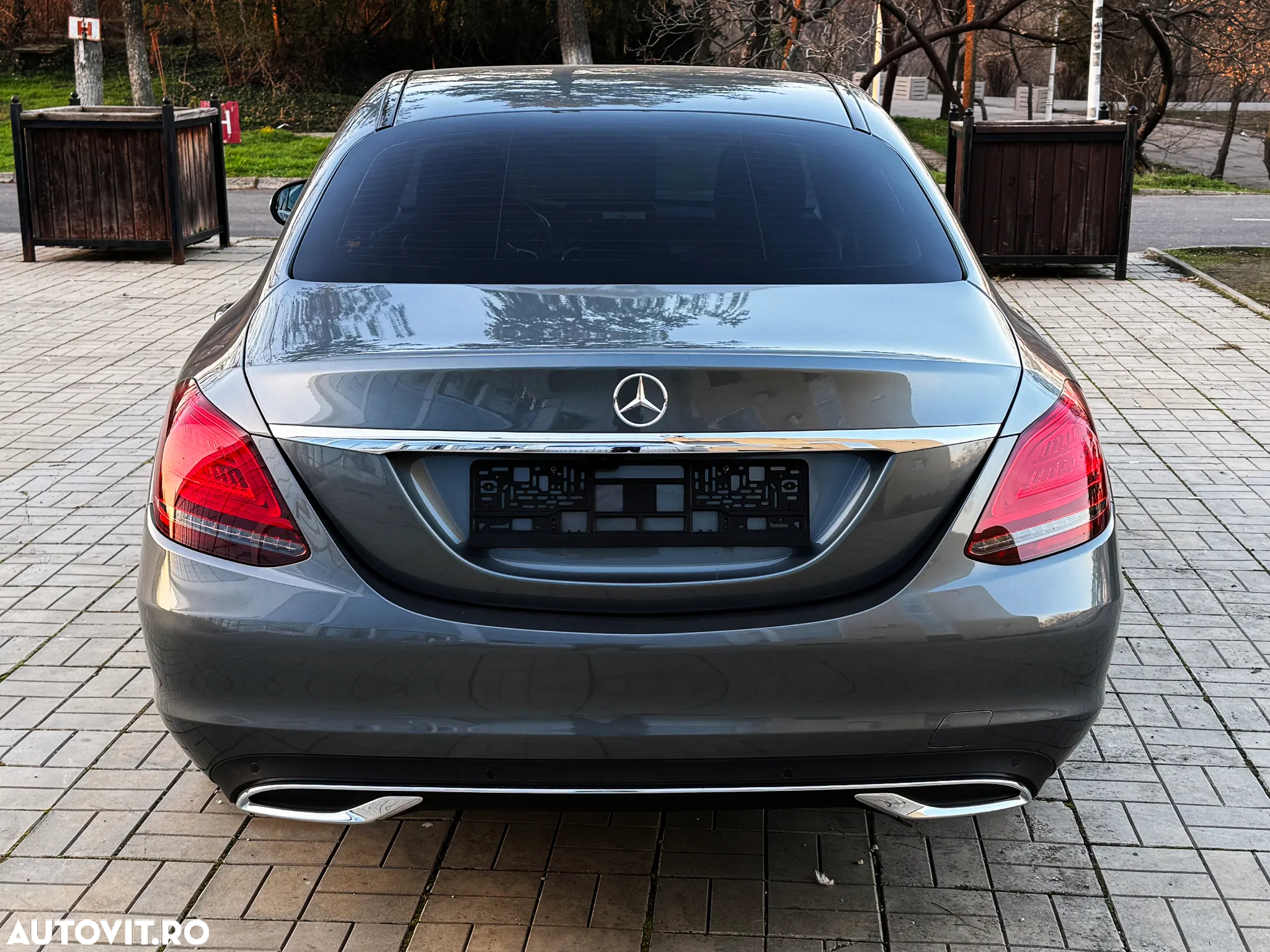 Mercedes-Benz C 200 d Avantgarde - 11