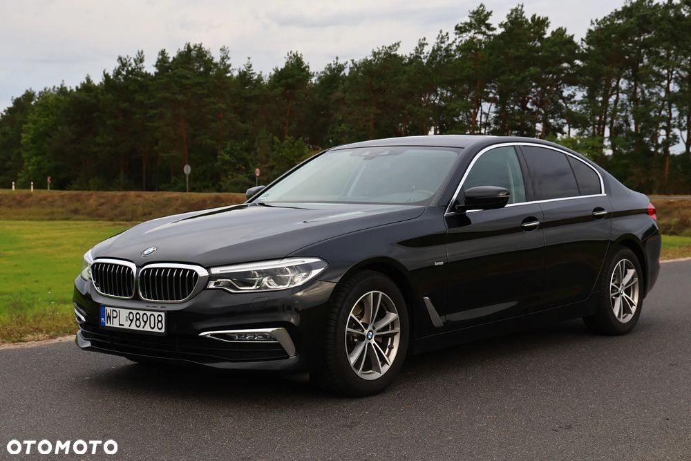 BMW Seria 5 520d xDrive Luxury Line - 1