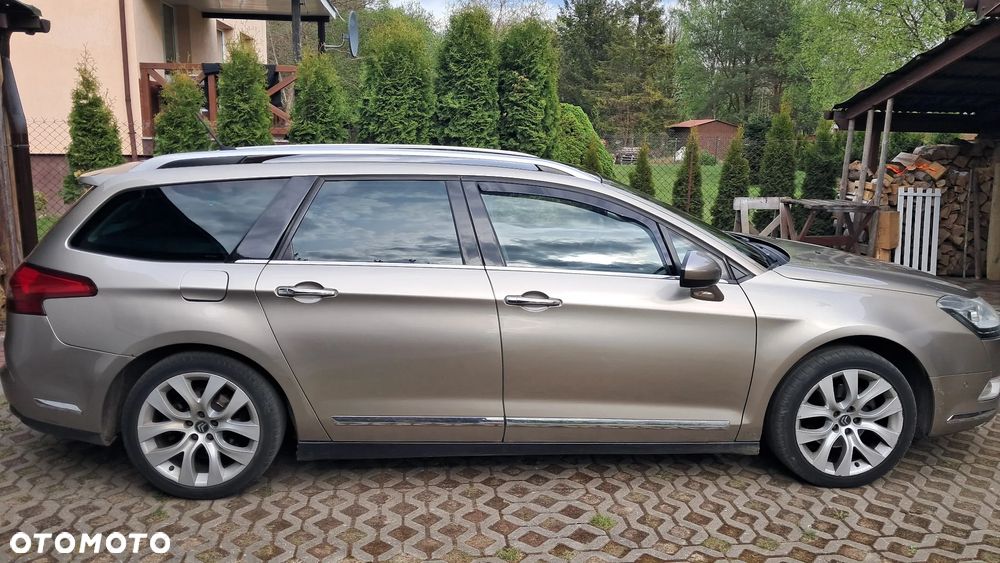 Citroën C5 HDi 140 FAP CrossTourer - 1
