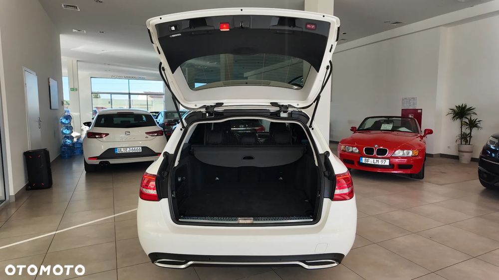 Mercedes-Benz Klasa C 200 7G-TRONIC - 40