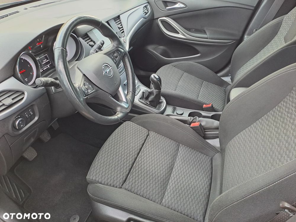 Opel Astra - 19