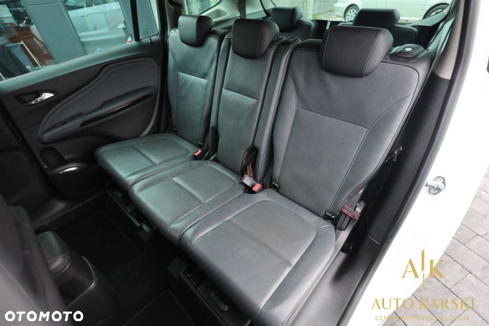 Opel Zafira - 32