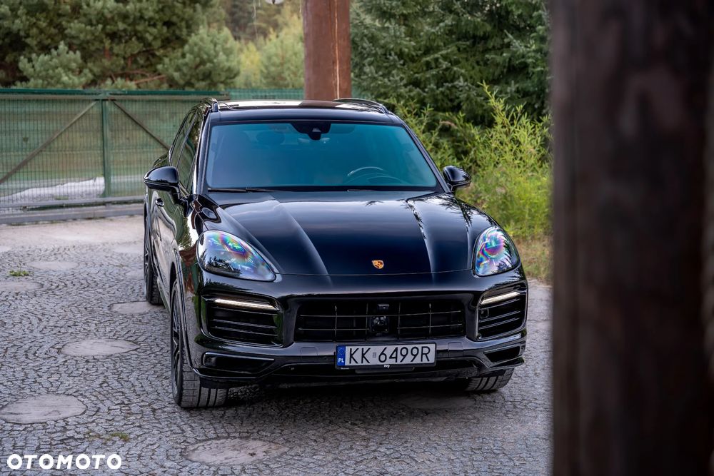 Porsche Cayenne GTS - 20