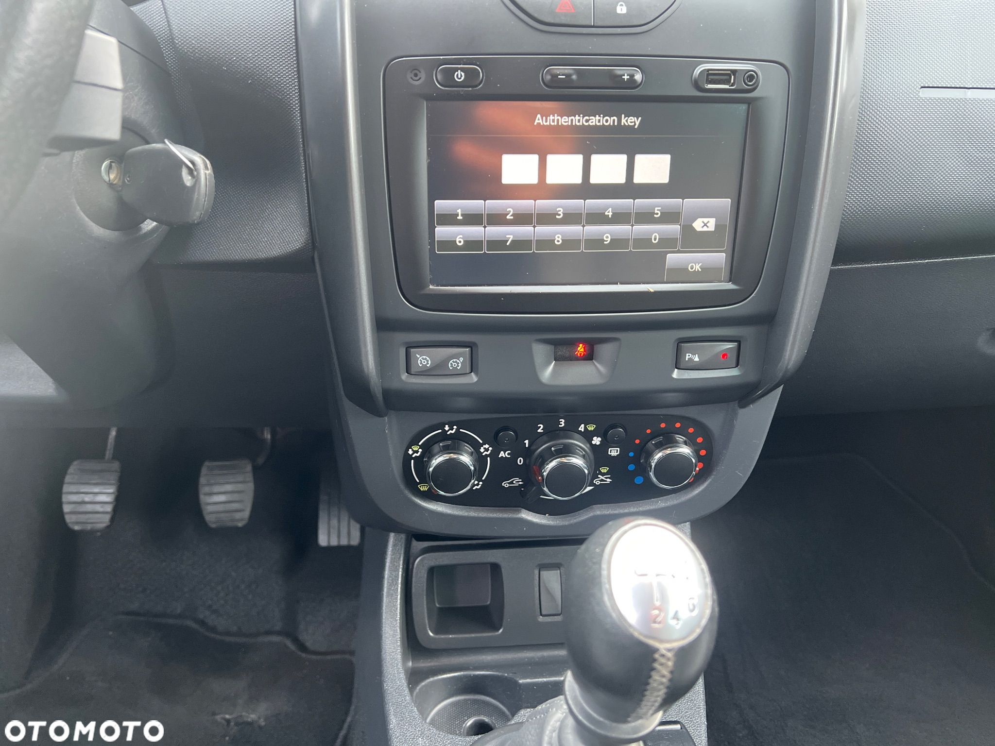 Dacia Duster 1.2 TCe Laureate - 23