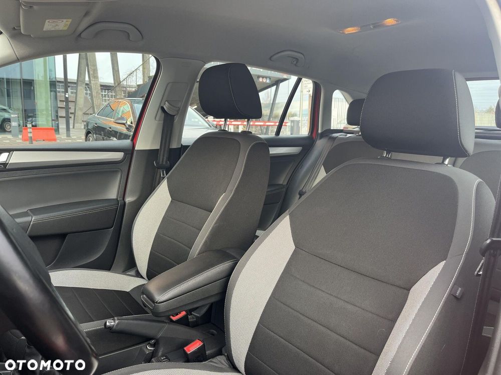 Skoda RAPID 1.0 TSI Ambition - 11