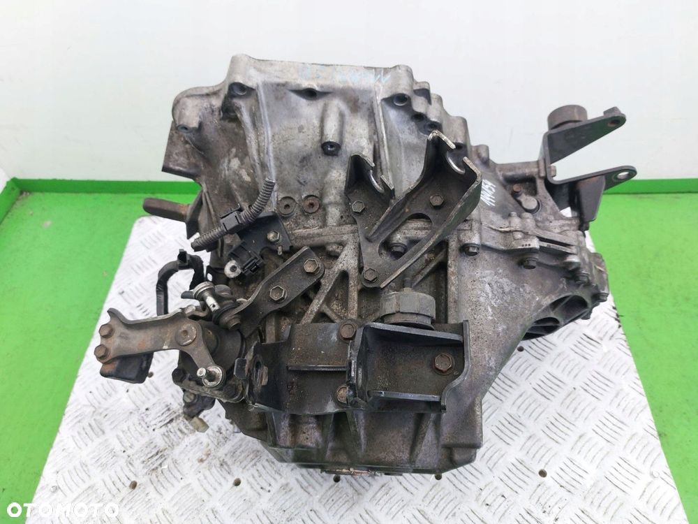 Skrzynia biegów Manualna 6B Toyota Avensis  II T25 2003-2006 2.0 D4D MTM - 3