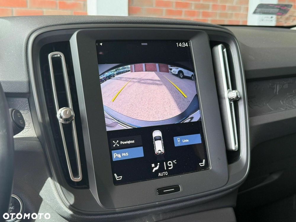 Volvo XC 40 - 20