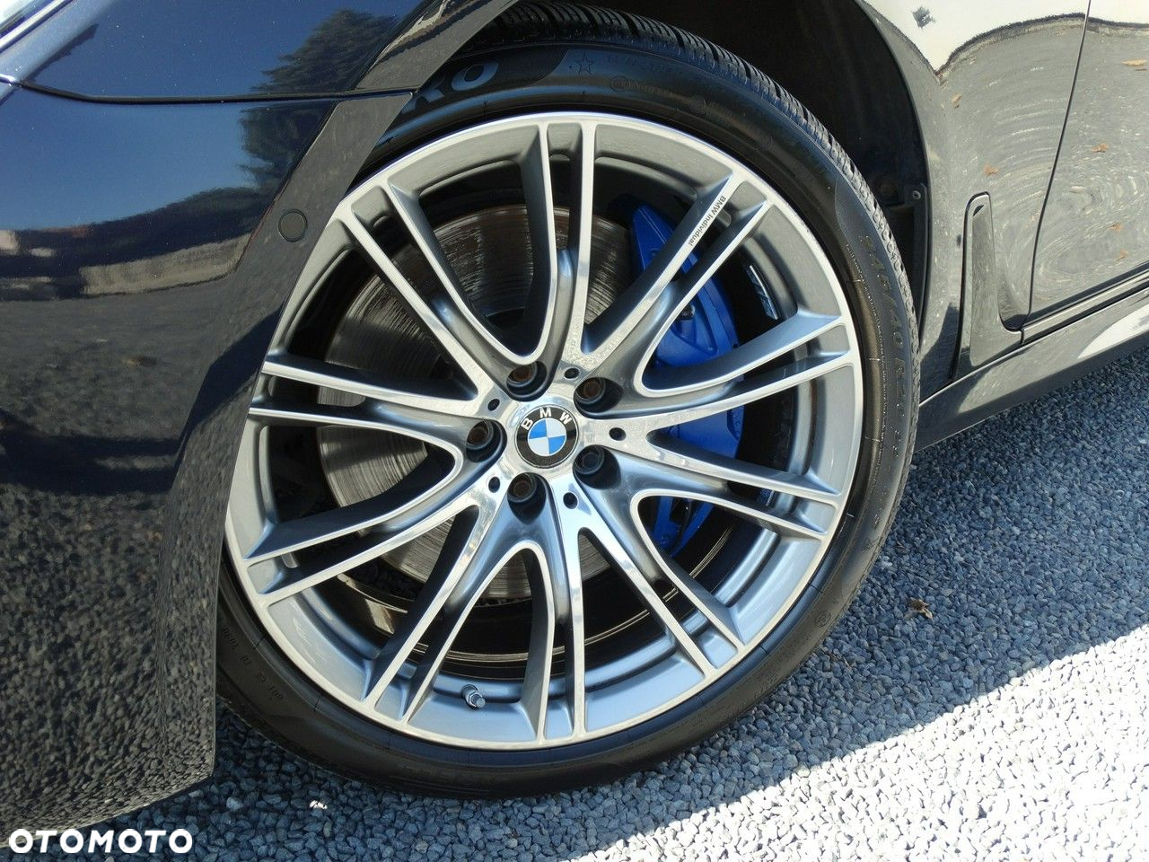 BMW Seria 7 750Li xDrive - 2