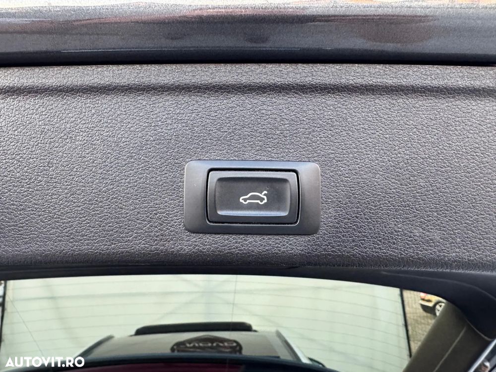 Audi A4 Avant 40 TDI S tronic S line - 30