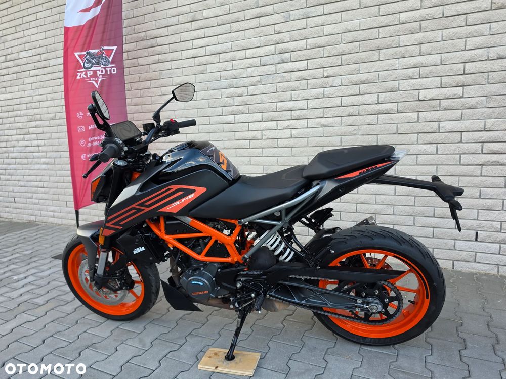 KTM Duke - 17