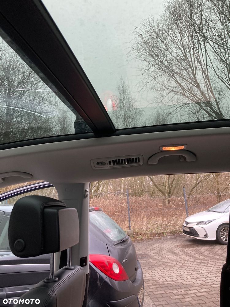 Volkswagen Sharan 2.0 TDI (BlueMotion Technology) Trendline - 15