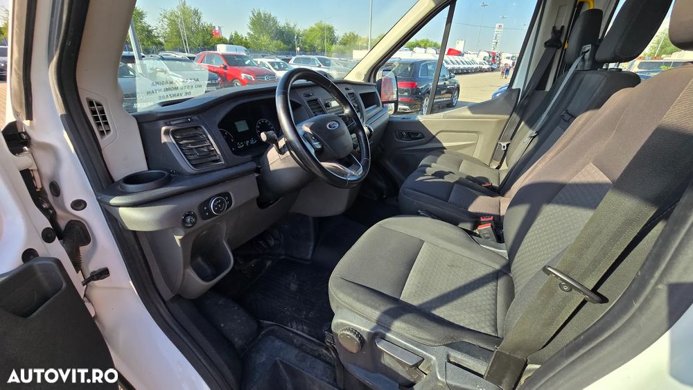 Ford Transit - 11