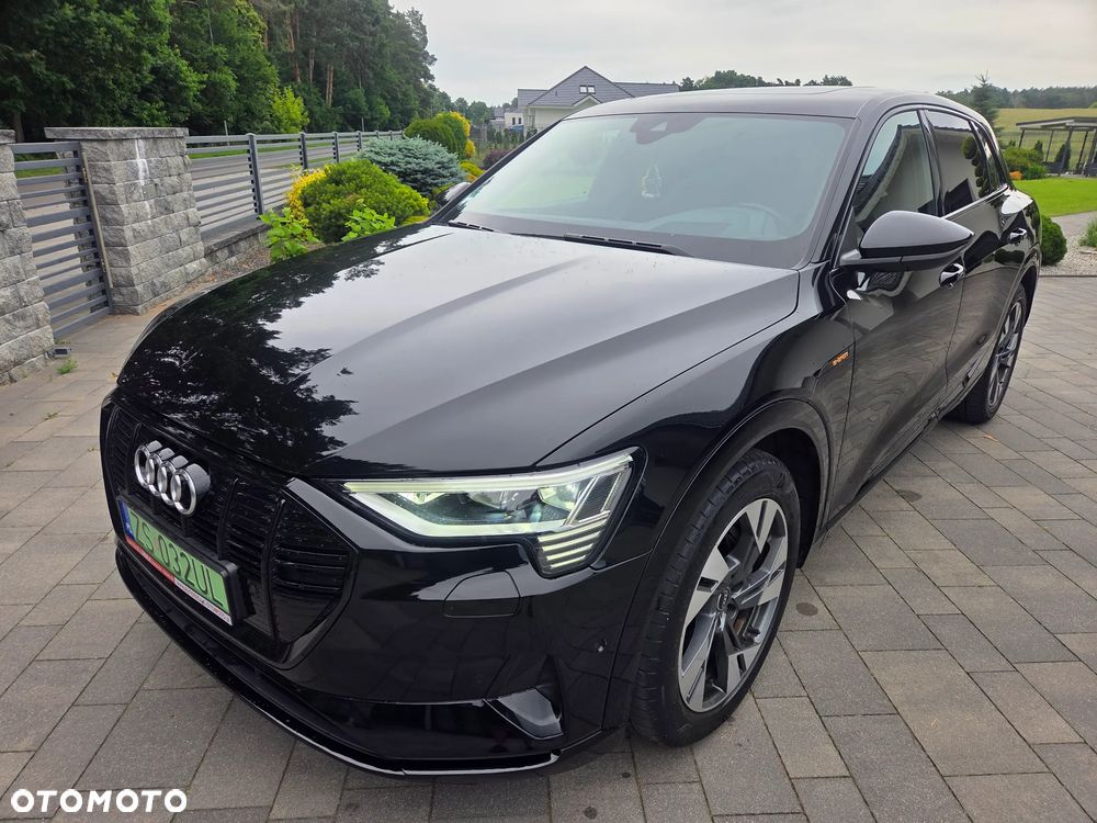 Audi e-tron 55 Quattro S Line - 11