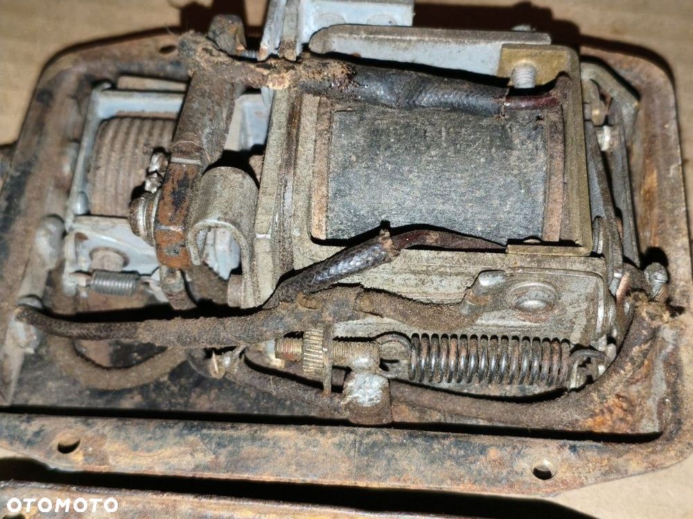 Regulator napięcia PP31 6v IV-51 roku M72 - 9