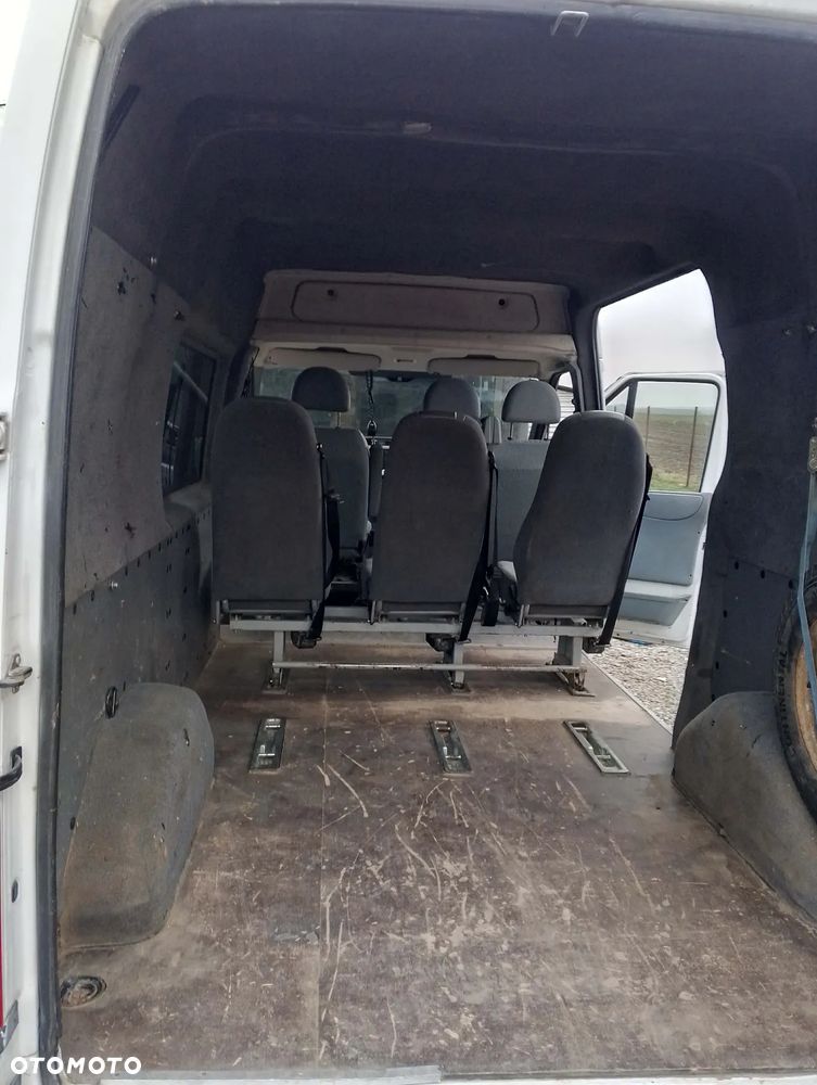 Ford Transit - 5