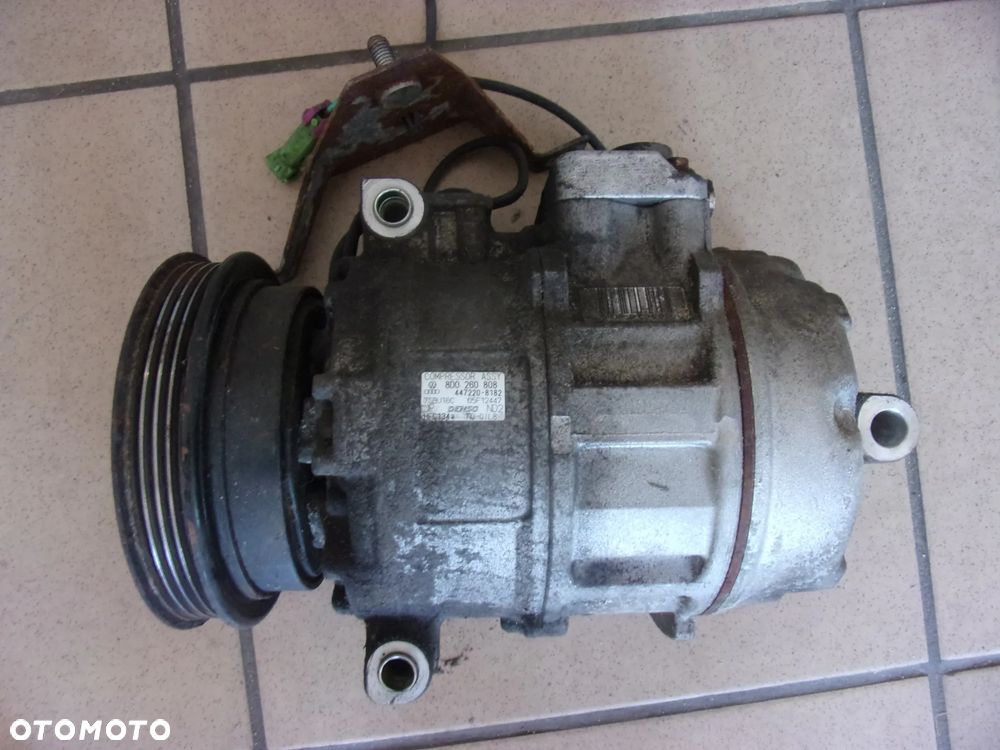 Kompresor sprężarka klimatyzacji VW Skoda Seat Audi 8D0260808 - 2