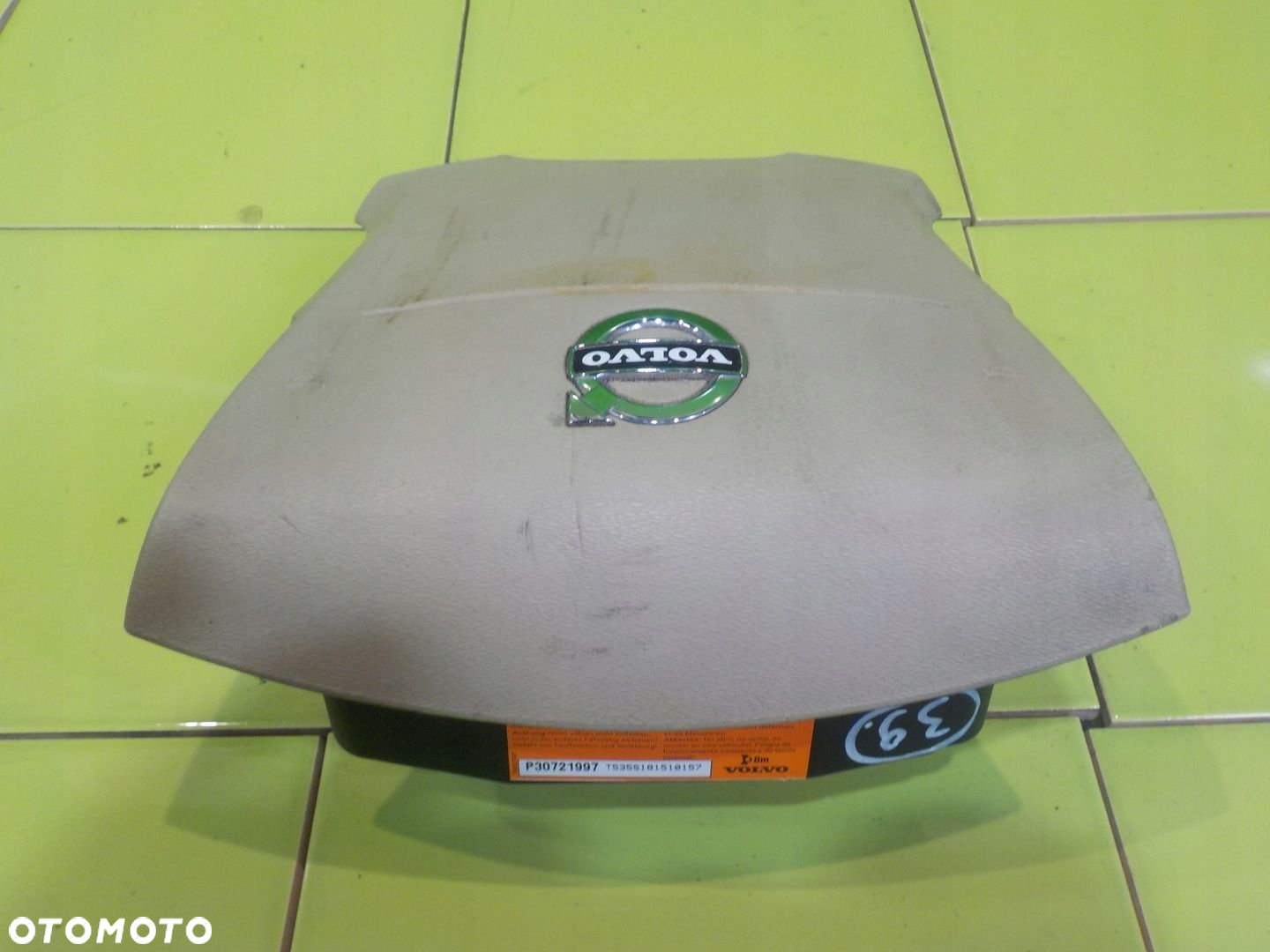VOLVO S80 II 2.4 D5 08r 4D AIRBAG poduszka kierowcy 30721997 - 2