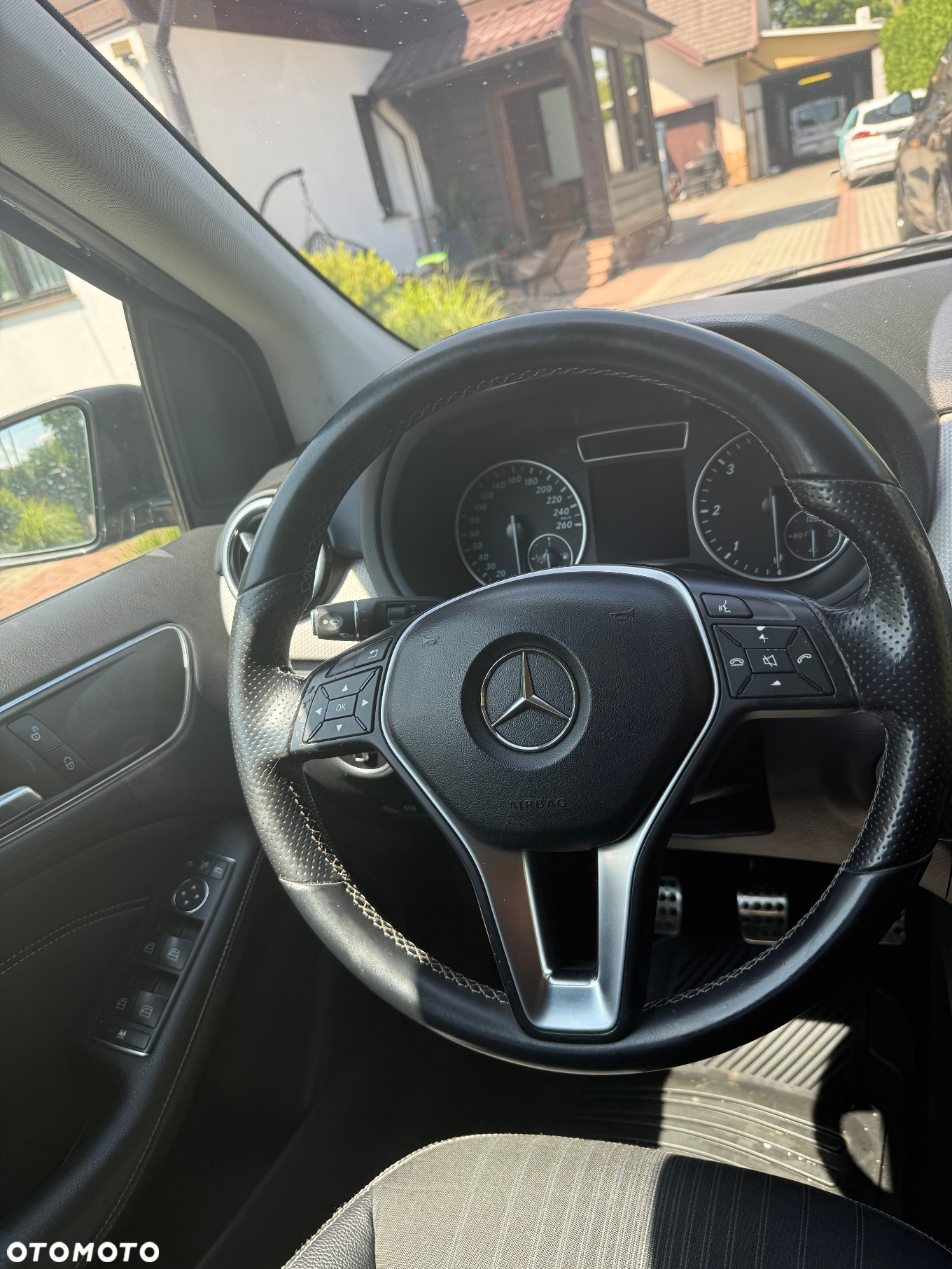 Mercedes-Benz Klasa B 200 CDI - 7
