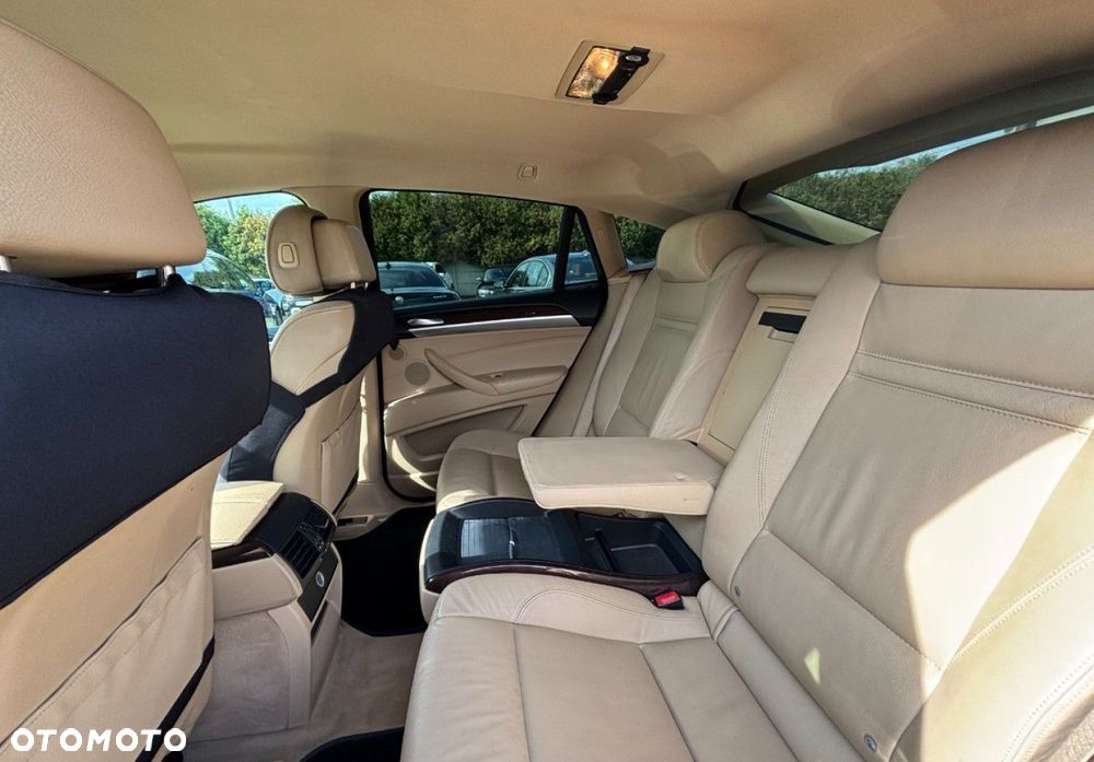 BMW X6 - 13
